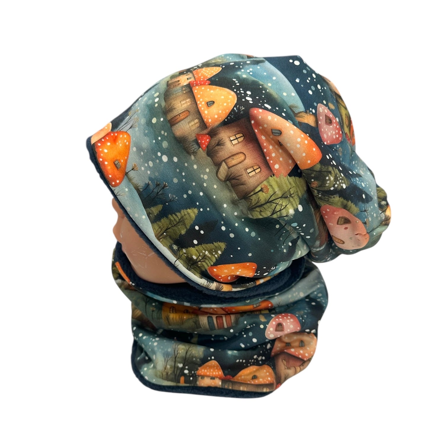 Beanie und Loop Pilzlandschaft