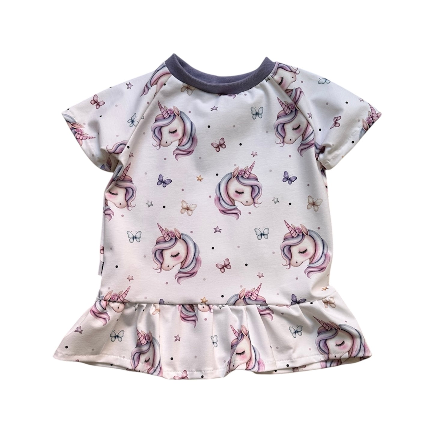 T- Shirt mit Rüschen - Regenbogen Einhorn