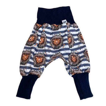 kinderhose mit löwe