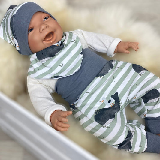 Baby Erstausstattung wal