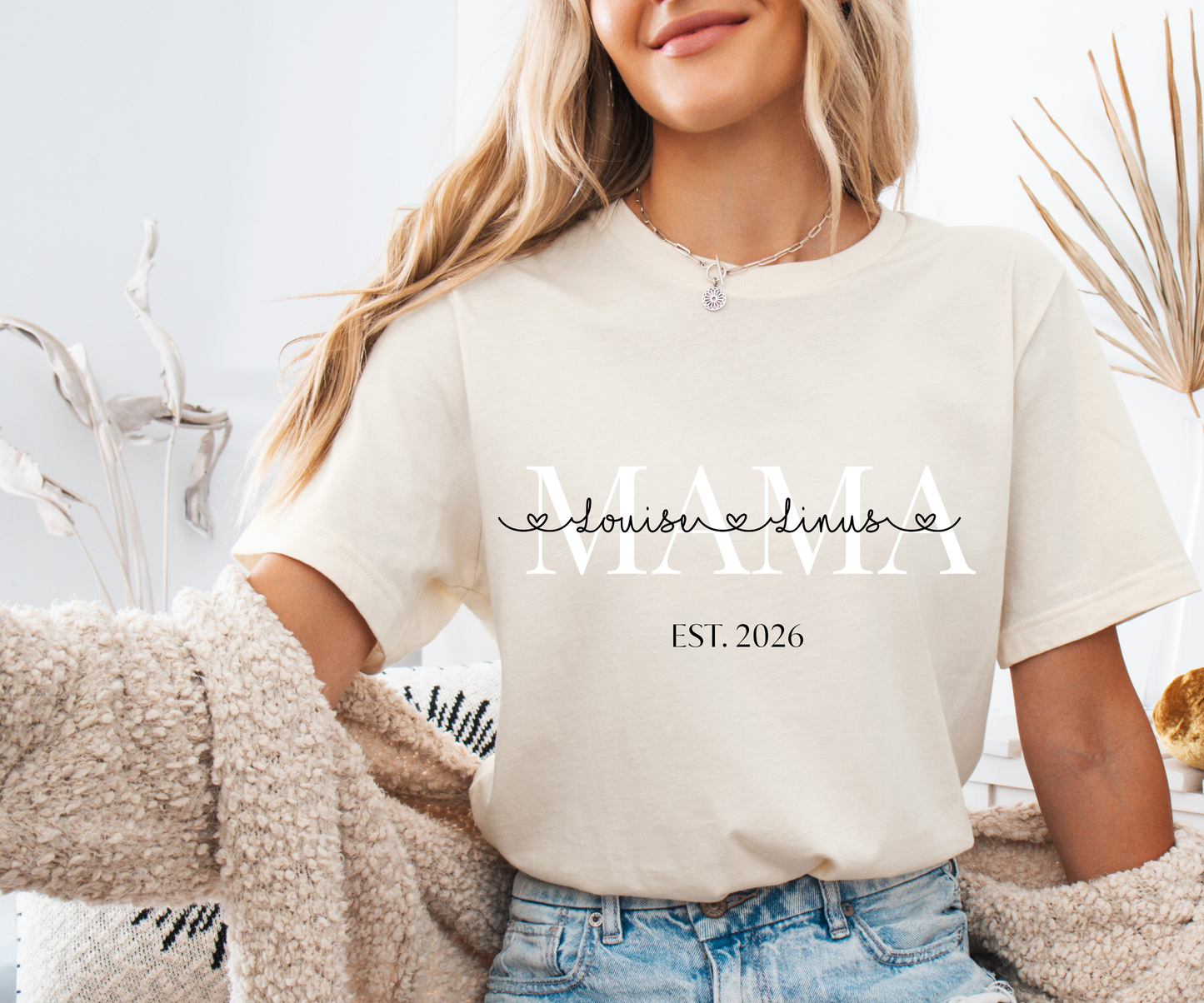 personalisierbares T-Shirt Mama mit Namen und Jahr