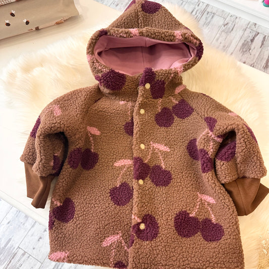 Teddyjacke Kirsche