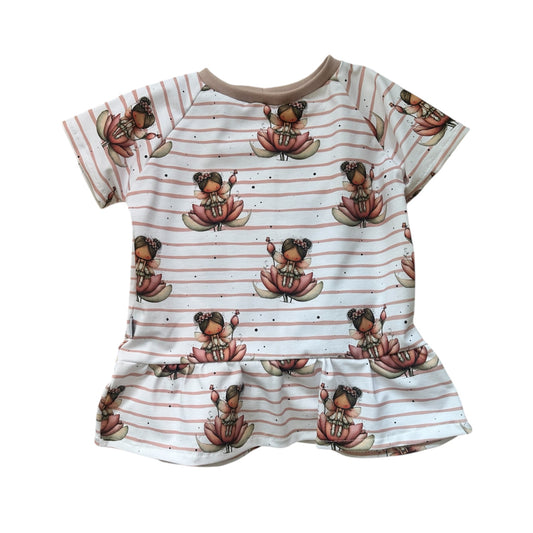 T- Shirt mit Rüschen - Blütenzauber