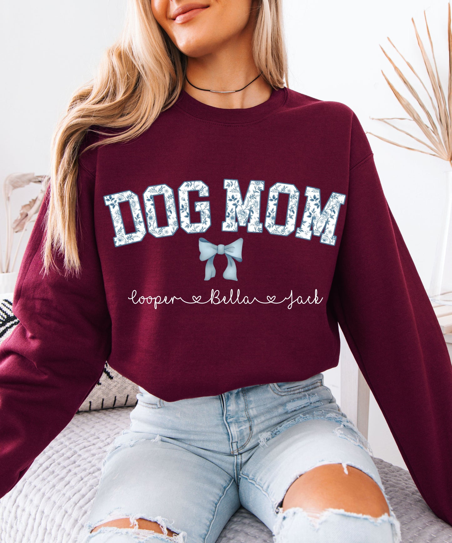 personalierbarer Sweater Dog Mom Schleife