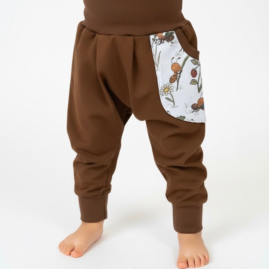 Pumhose braun Ameisenhaufen
