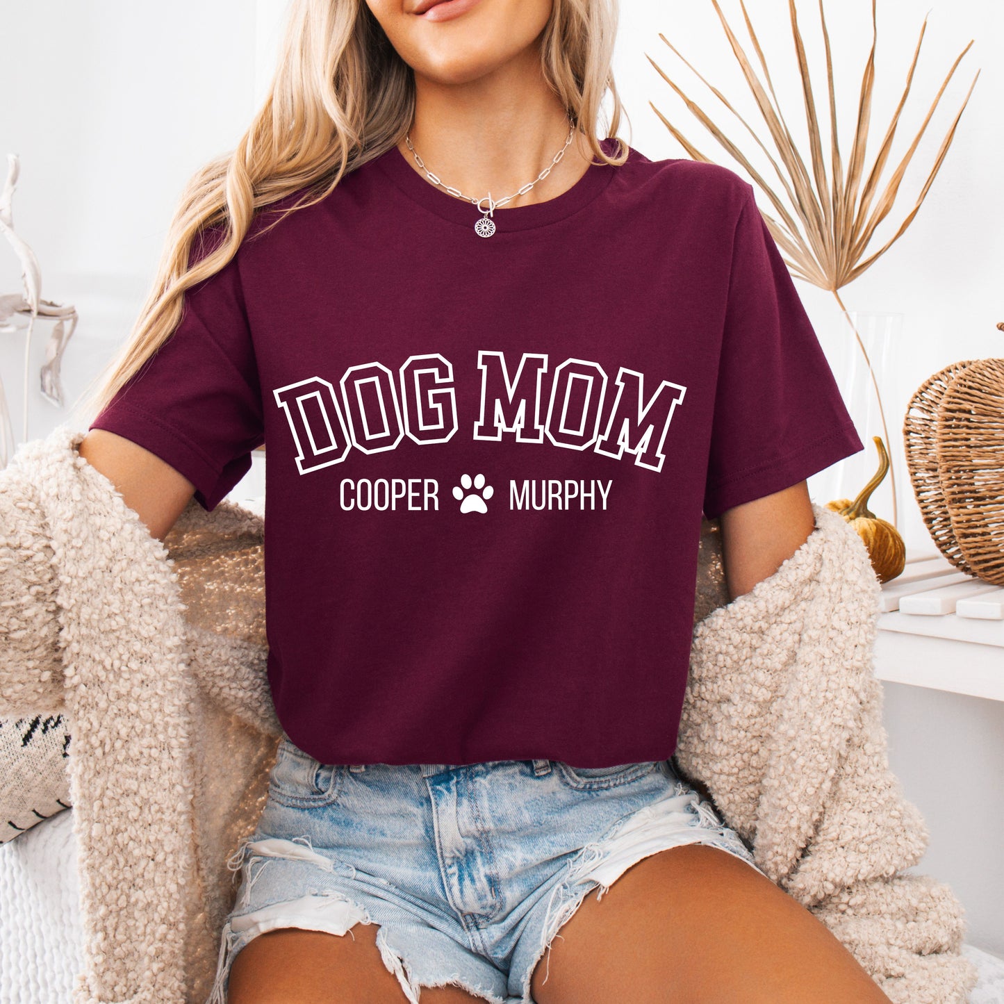 personalisierbares T-Shirt Dog Mom Pfote