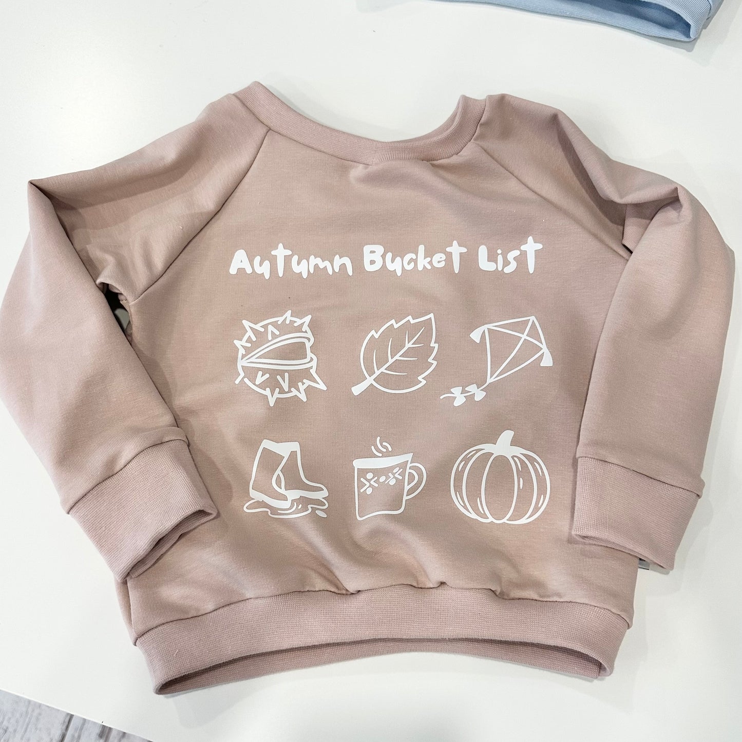 Pullover Autumn Bucket List rosa