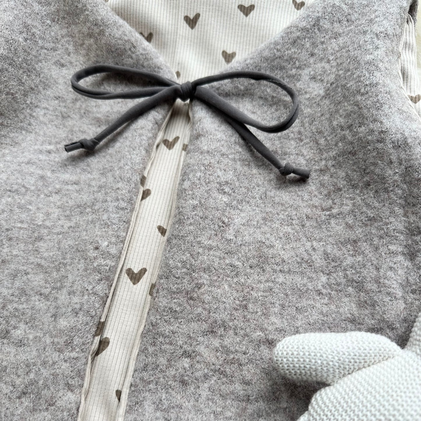 Walkweste Herz beige