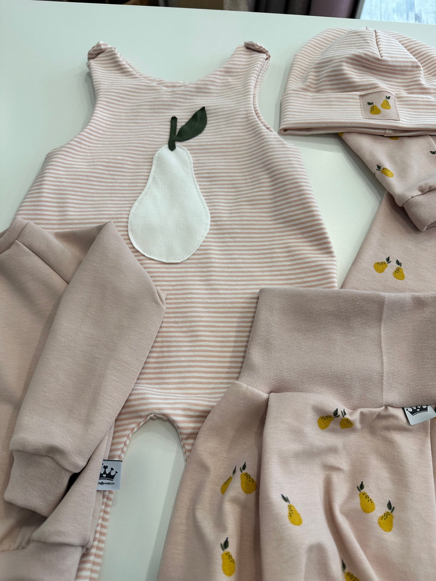 Strampler Streifen Pear Collection