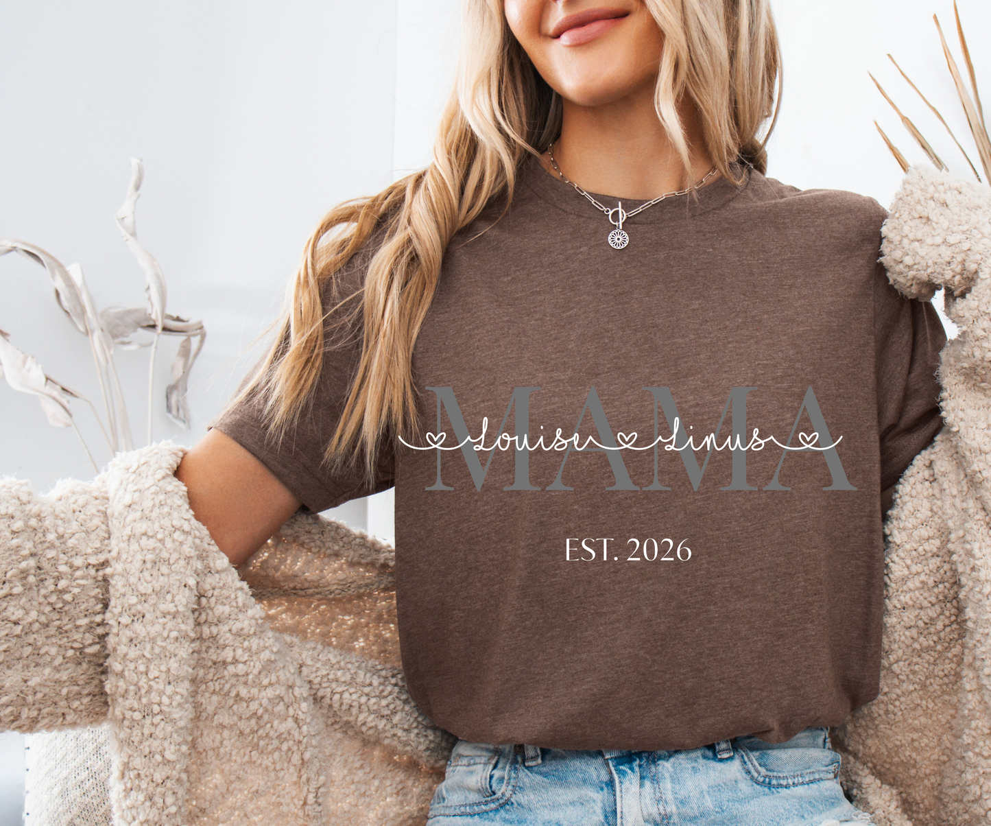 personalisierbares T-Shirt Mama mit Namen und Jahr