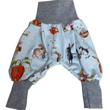 babyhose mit ostermotiv 
