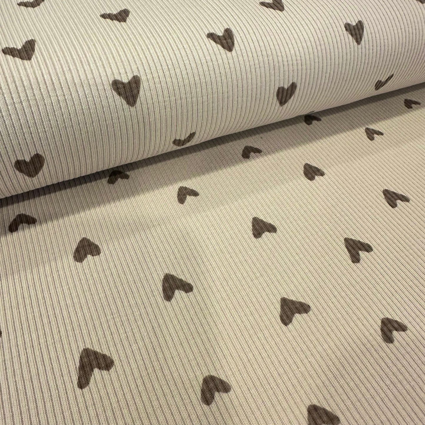 Ripjersey Herzen beige 0.5m