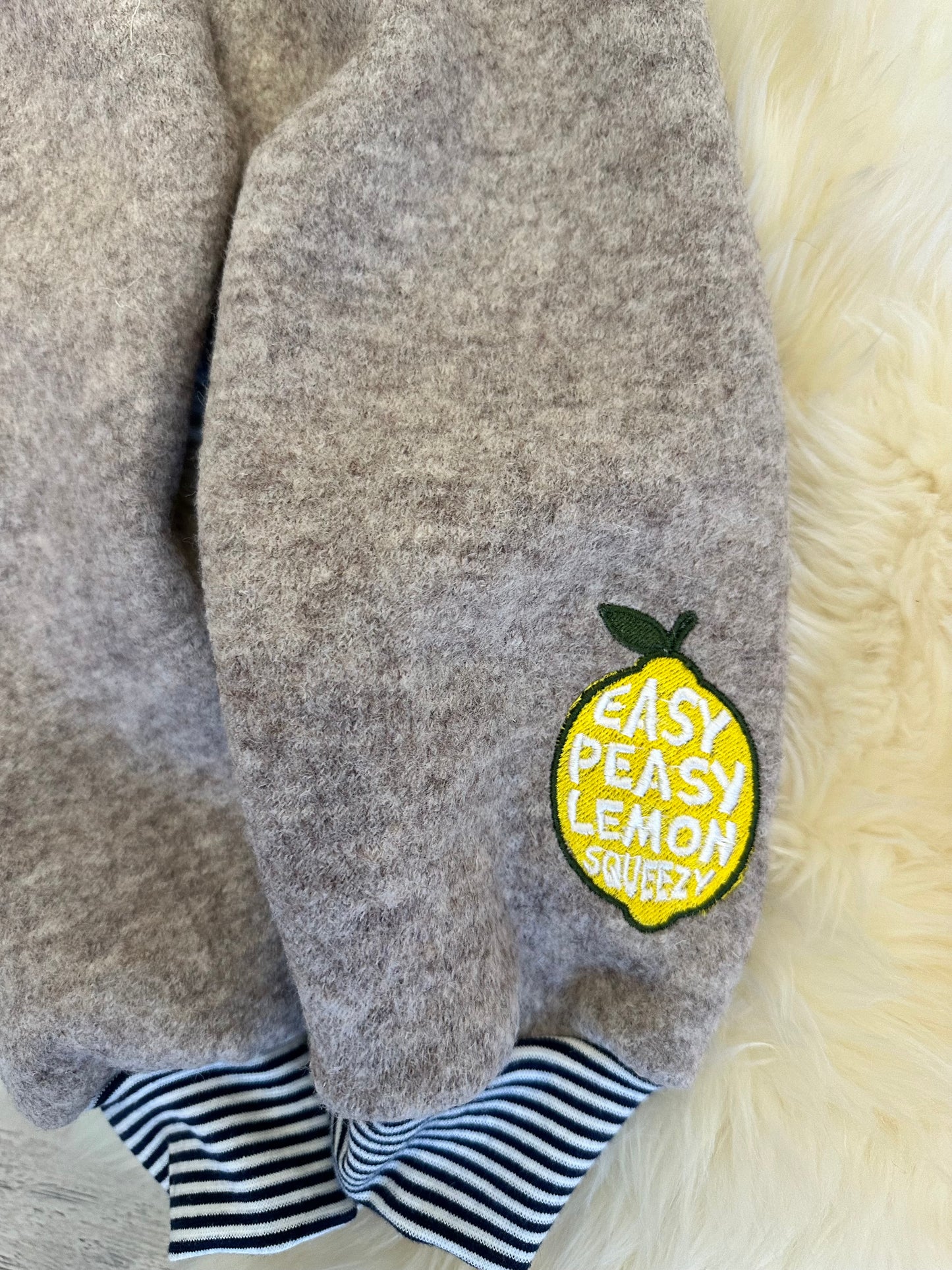 Limitierte Wollwalkhose Zitrone