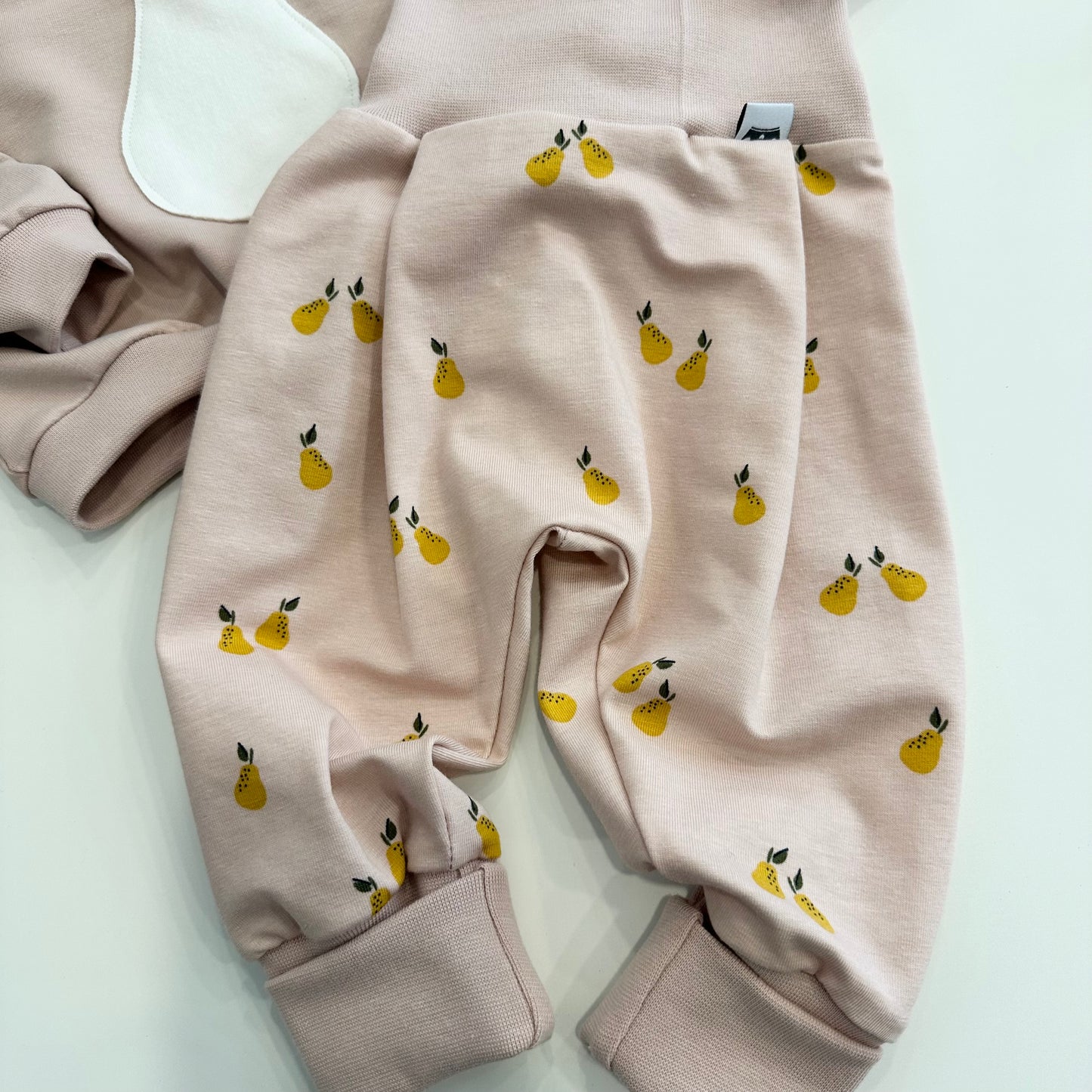 Pumphose Pear Collection