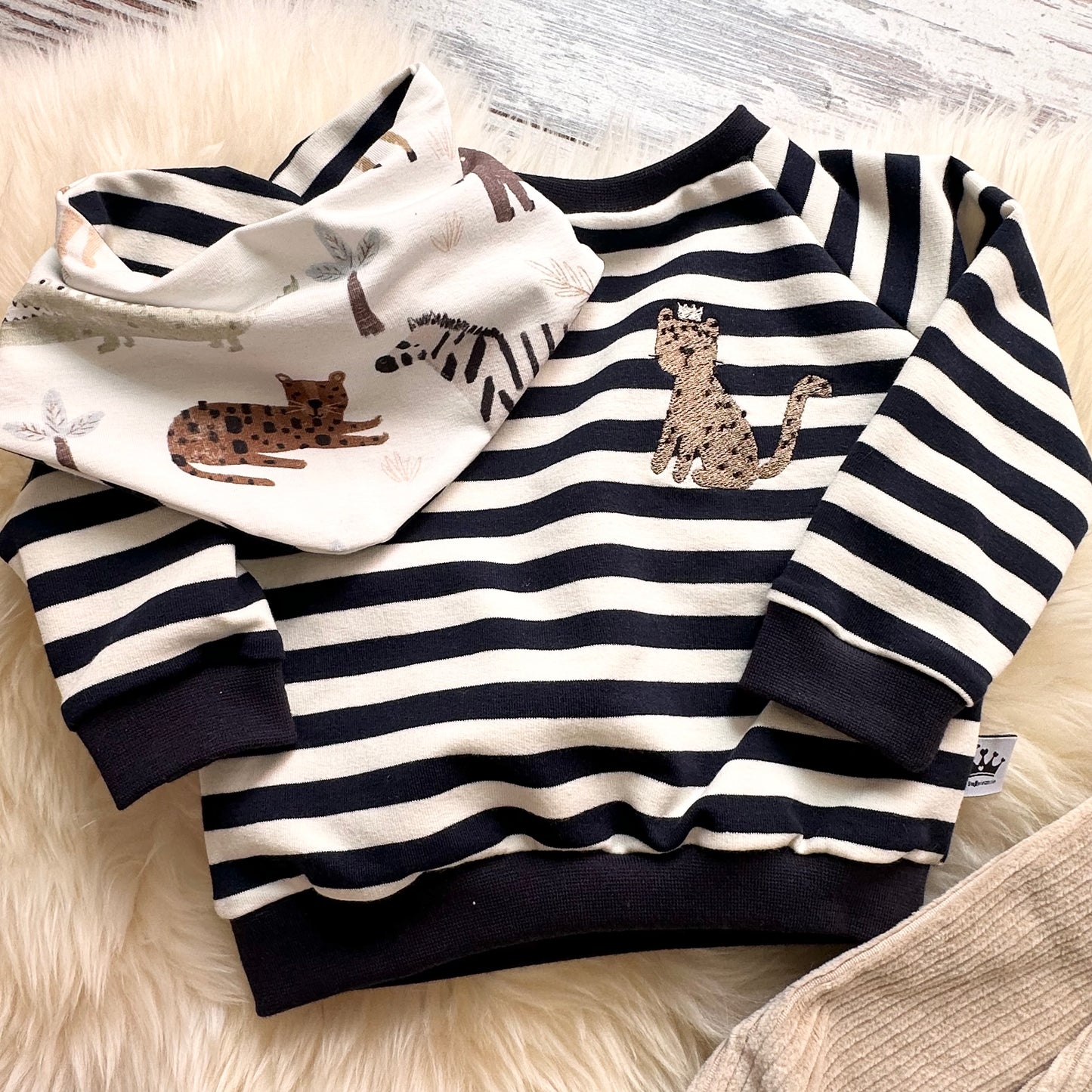 Pullover Leopard Streifen