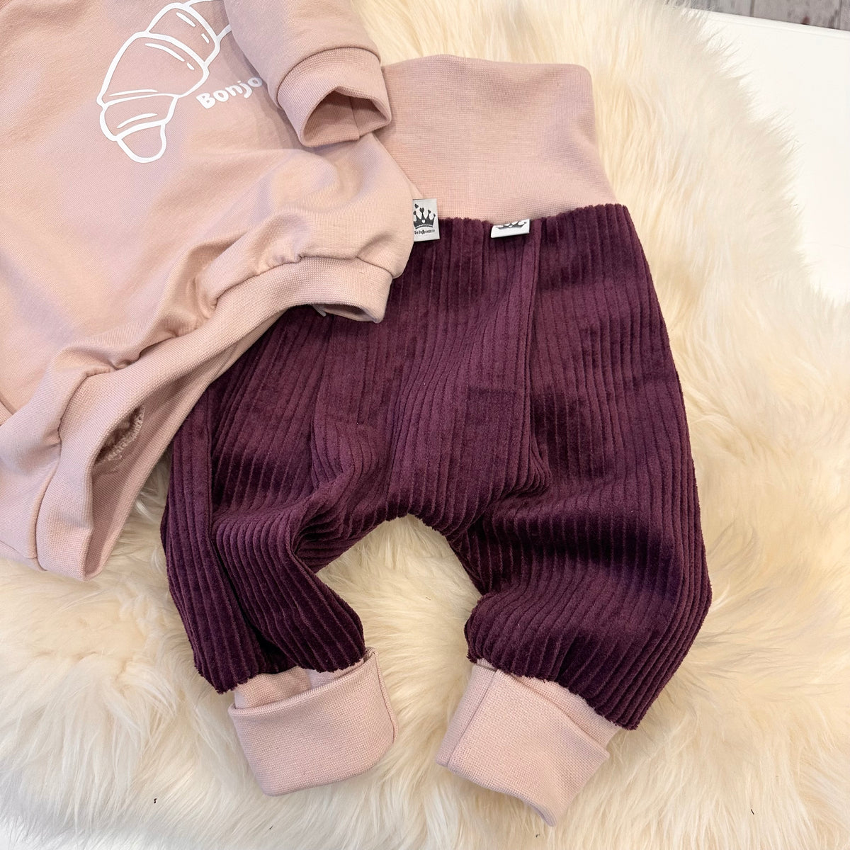 Pumphose Cord Aubergine