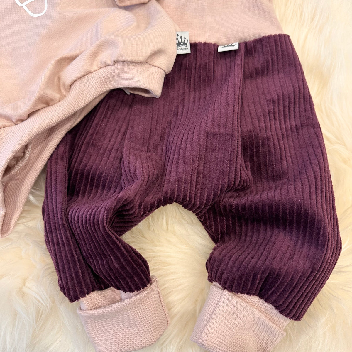 Pumphose Cord Aubergine